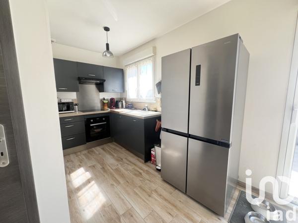 House for sale 3 rooms 71 m² Buchères