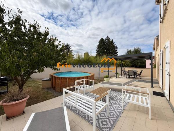 Vente                                                      Maison
                        
                     6 pièces                      160 m2                     à Coulommiers