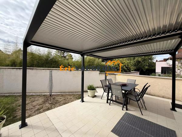 Vente                                                      Maison
                        
                     6 pièces                      160 m2                     à Coulommiers