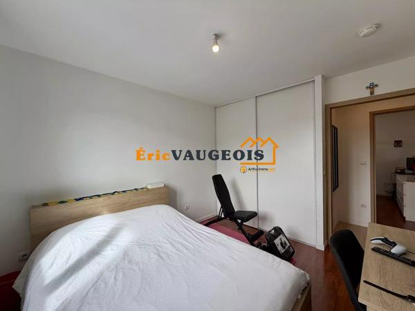 Vente                                                      Maison
                        
                     6 pièces                      160 m2                     à Coulommiers