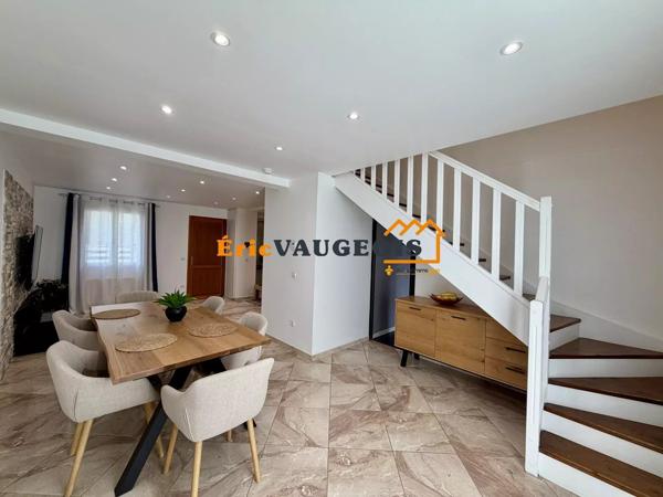 Vente                                                      Maison
                        
                     6 pièces                      160 m2                     à Coulommiers