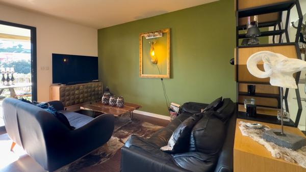 Magnifique T3 duplex 70m2, au calme, vue mer