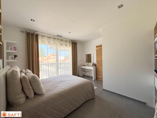 Maison contemporaine - 5 chambres