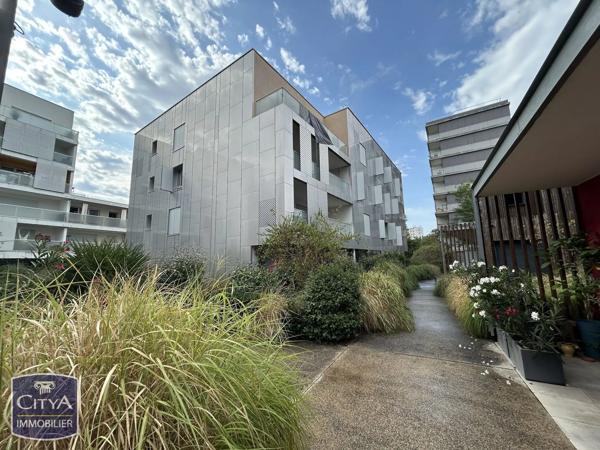 Appartement à vendre 3 pièces 68.15m² Bordeaux (33300)