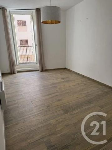 Appartement F4 à vendre  4 pièces - 75 m 2   VIENNE  - 38