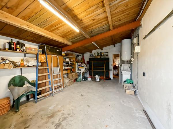 Maison T3 avec garage de 40 m² à seulement 250 mètres du Super U