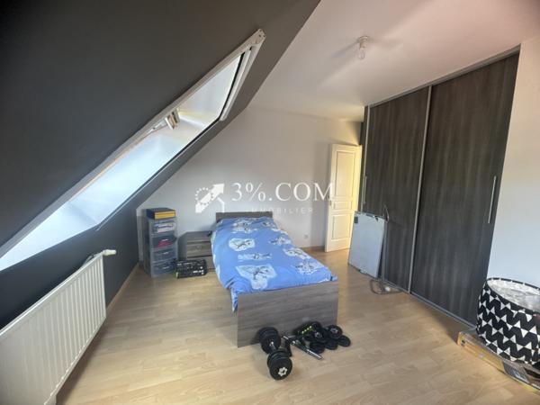 Maison 8 pièce(s) 5 chambre(s) 140 m²