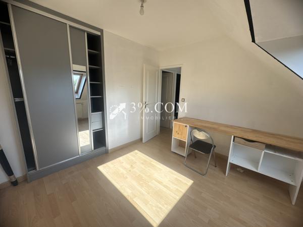 Maison 8 pièce(s) 5 chambre(s) 140 m²