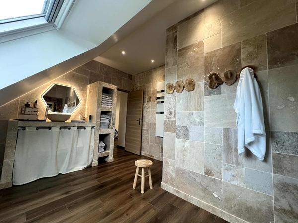 Maison 135.97 m2 à l'entrée de Guines