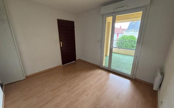 Appartement à louer    2 pièces • 40,06 m2 Tarbes