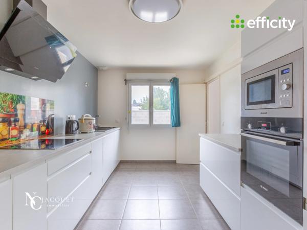 Maison 5 pièces - 99 m²