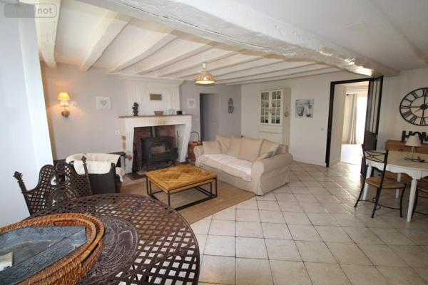 Maison à vendre à Chaniers en Charente-Maritime (17610), ref : 17111-602