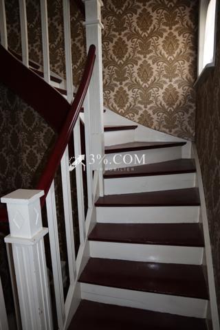 Maison 5 pièce(s) 3 chambre(s) 109 m²