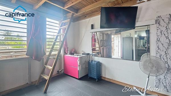 Immeuble de rapport 3 studios et 1 local commercial