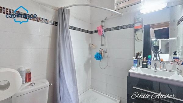 Immeuble de rapport 3 studios et 1 local commercial