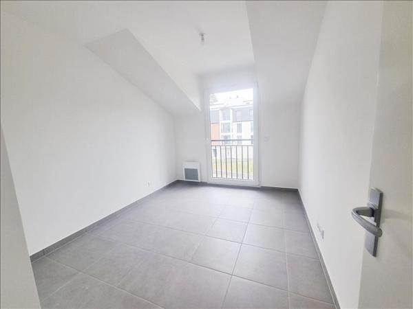 Appartement à louer |  BEAUMONT SUR OISE |  3 pièces | 63 m²