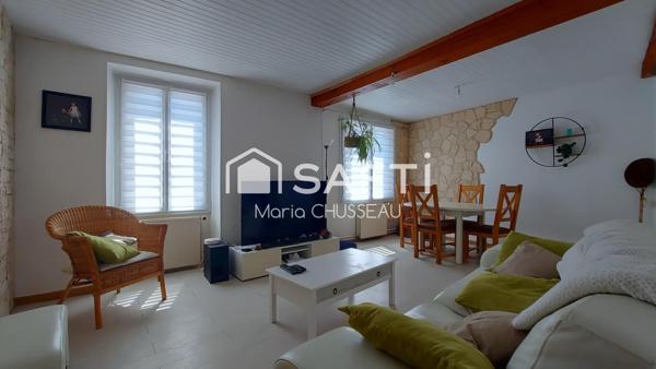 Coup de cœur assuré pour cette charmante maison de ville.