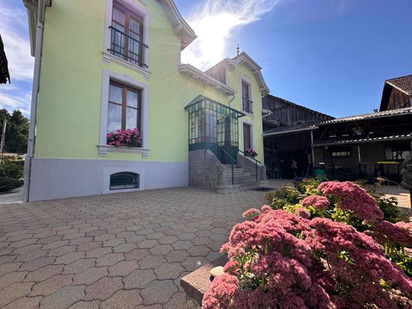 Maison - 7 pièces - 139 m²