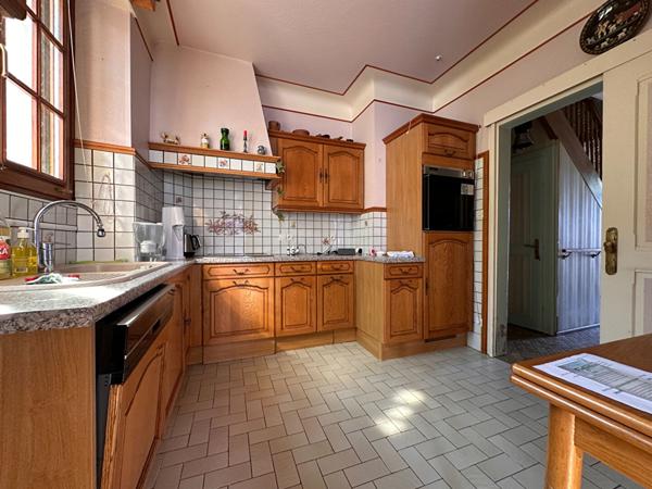 Maison - 7 pièces - 139 m²