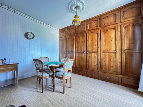 Maison - 7 pièces - 139 m²