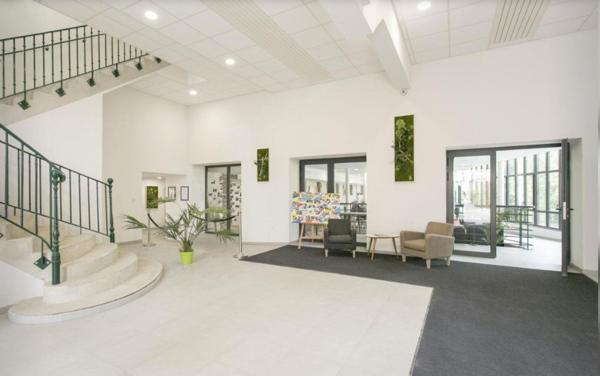 INVESTISSEMENT LOCATIF – TROYES – Résidence Seniors Stella Les Berges de Seine – 6,01 % de rentabilité