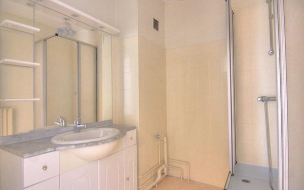 Appartement à vendre    3 pièces • 80,74 m2 Orléans