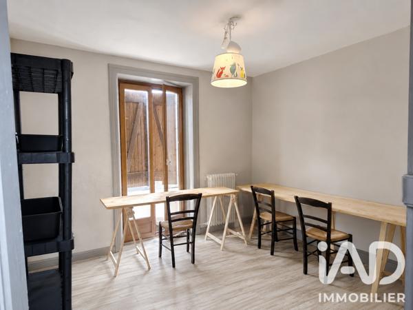 Murs commerciaux  à vendre 180 m² Montagney