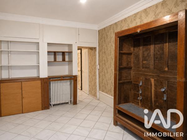 Murs commerciaux  à vendre 180 m² Montagney