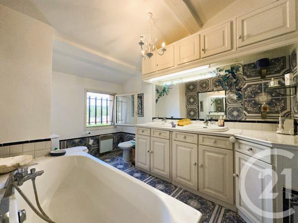 Maison à vendre  10 pièces - 300 m2 COGOLIN - 83