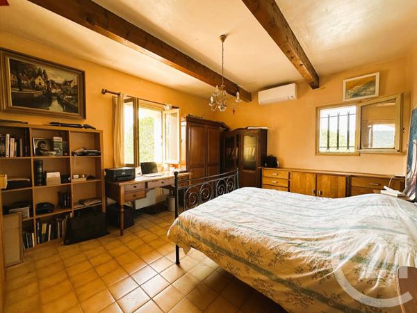 Maison à vendre  10 pièces - 300 m2 COGOLIN - 83