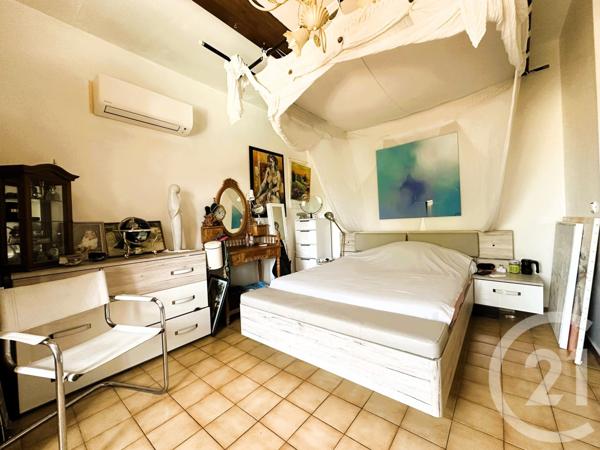 Maison à vendre  10 pièces - 300 m2 COGOLIN - 83