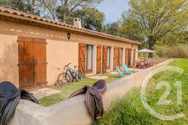 Maison à vendre  10 pièces - 300 m2 COGOLIN - 83