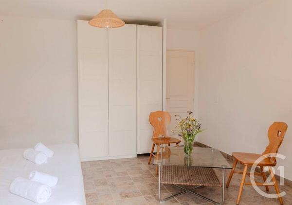 Maison à vendre  10 pièces - 300 m2 COGOLIN - 83