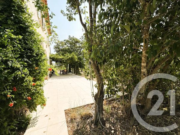 Maison à vendre  10 pièces - 300 m2 COGOLIN - 83