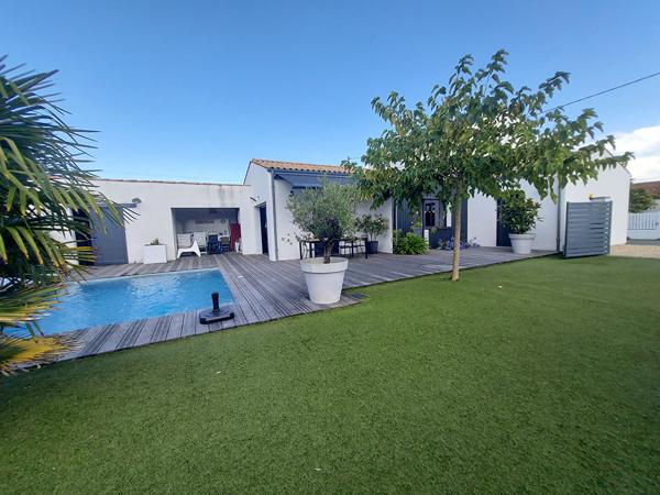 Maison 2016 ? 4 chambres, piscine et belles prestations