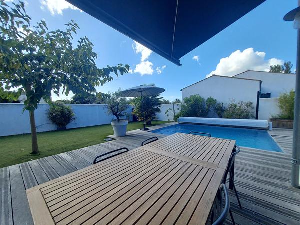 Maison 2016 ? 4 chambres, piscine et belles prestations