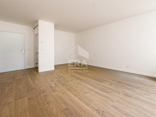 Appartement Corbeil Essonnes 1 pièce(s) 30 m2