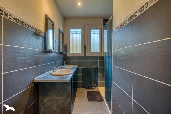 Maison à vendre |  Virazeil |  8 pièces | 178 m²