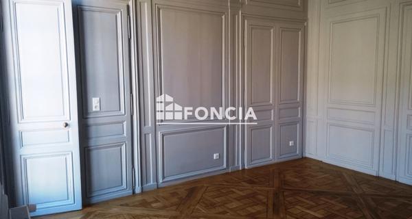 Location Appartement 3 pièces 76.12 m² - Versailles 78000
