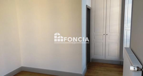 Location Appartement 3 pièces 76.12 m² - Versailles 78000