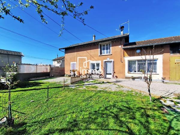 MAISON À FORT POTENTIEL - Polliat - Parfait Investissement / Familiale