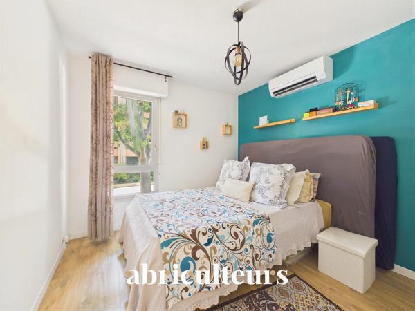 Appartement T3 avec balcon en vente au cœur du centre-ville de Salon-de-Provence (13300)