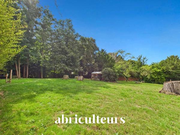 Belle opportunité terrain constructible 1572m2 à Montmorency