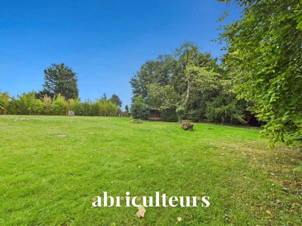 Belle opportunité terrain constructible 1572m2 à Montmorency
