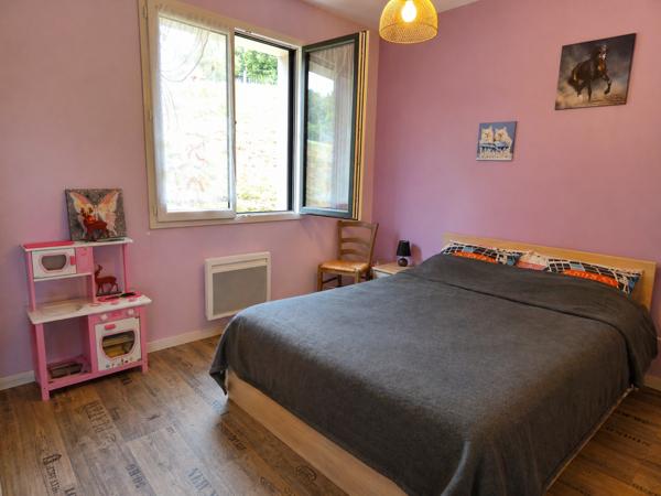 Saint-Victurnien (87420) Grande maison récente – Plain-pied - DPE A/A