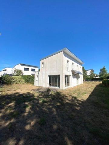A LOUER MAISON VANNES