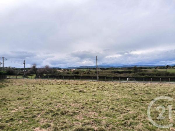 Terrain à vendre  877 m2 VILLEREST - 42