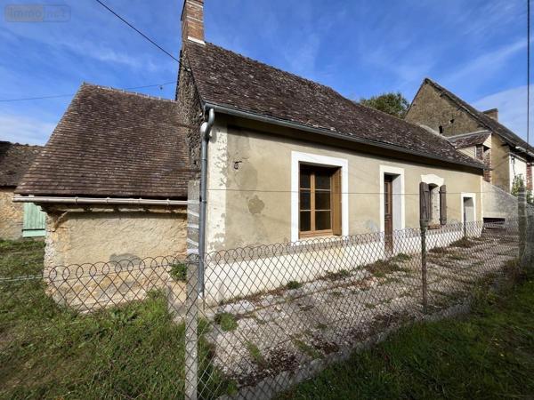 Maison à vendre à Saint-Michel-de-Chavaignes dans la Sarthe (72440), ref : 72033-383