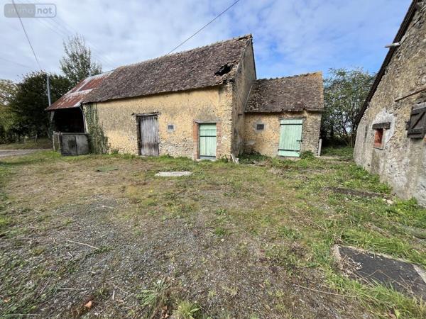 Maison à vendre à Saint-Michel-de-Chavaignes dans la Sarthe (72440), ref : 72033-383