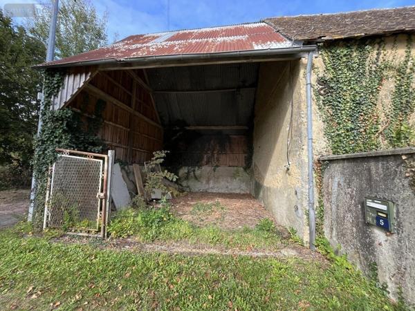 Maison à vendre à Saint-Michel-de-Chavaignes dans la Sarthe (72440), ref : 72033-383
